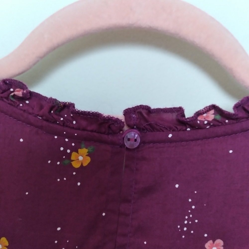 Old Navy Burgundy Floral Lightweight Ruffle Trim Swing Top Size Medium - Picture 6 of 9